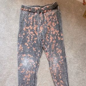 Bleach dye joggers